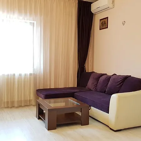 Nicole Apartman Konstanca