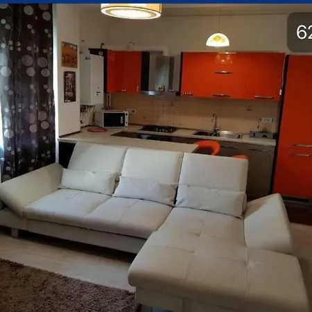Nicole Apartman